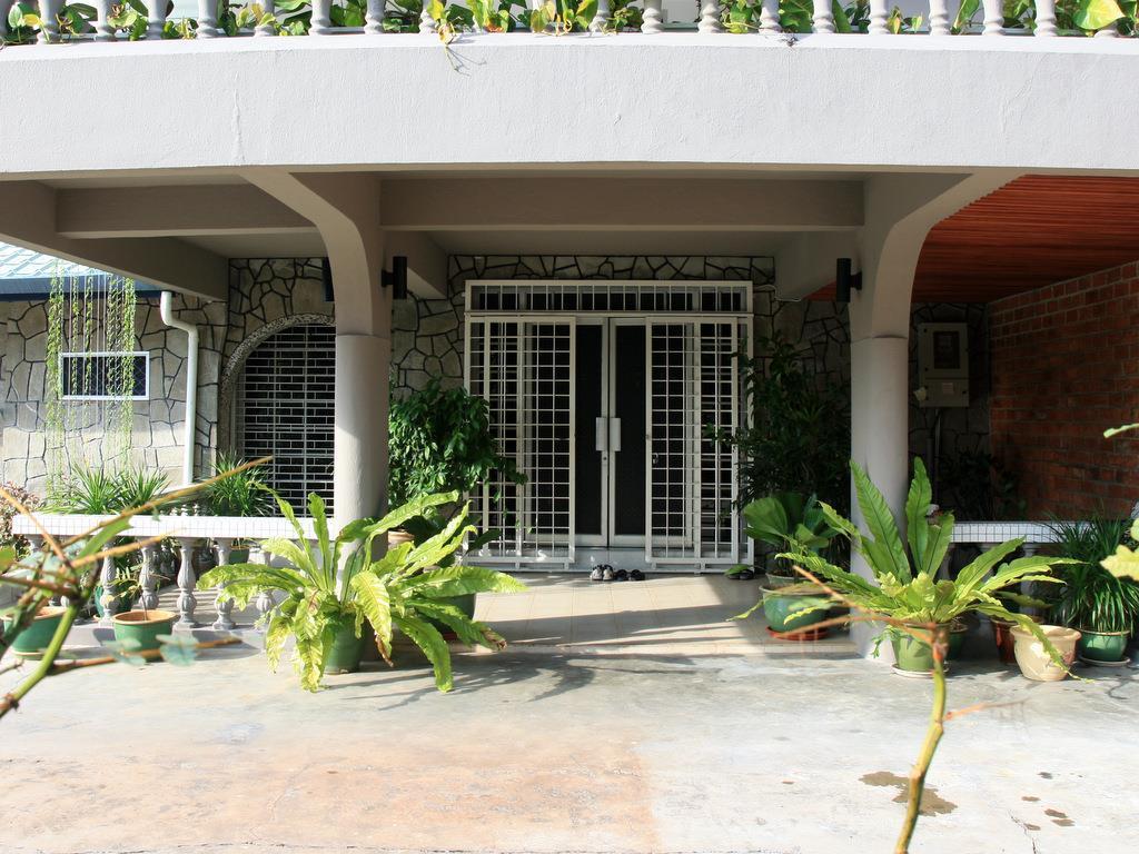 Morning Glory Guest House 古晋 外观 照片