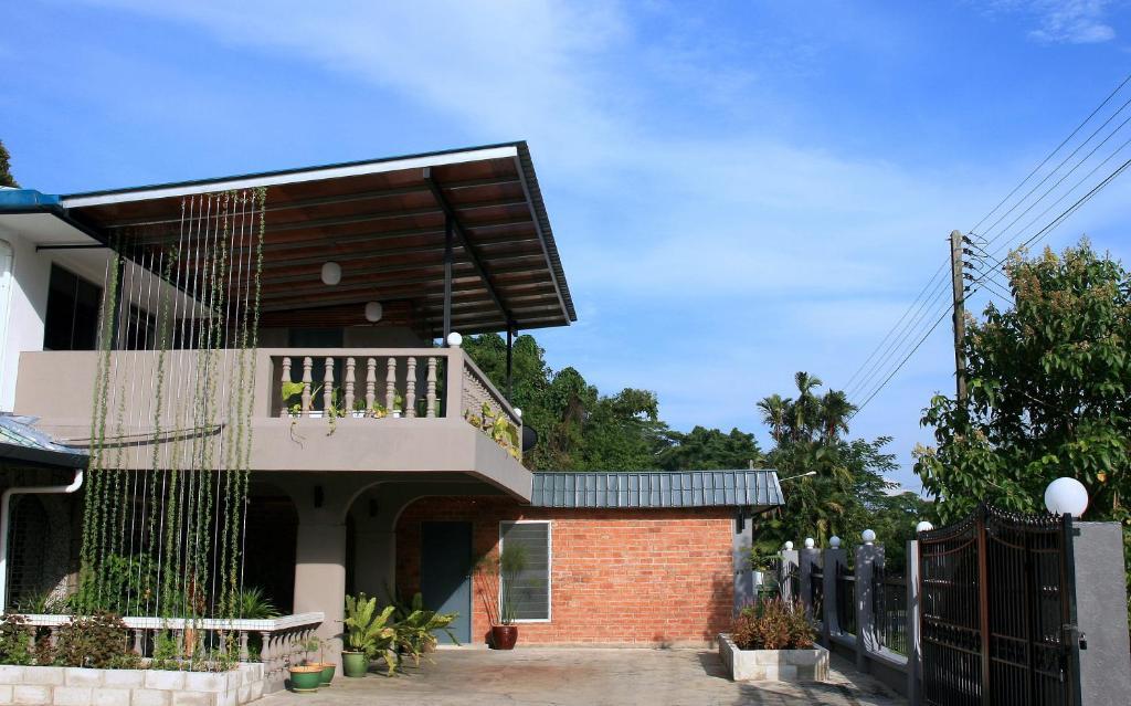 Morning Glory Guest House 古晋 外观 照片